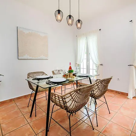 Nyaraló Rosada By Interhome Calpe