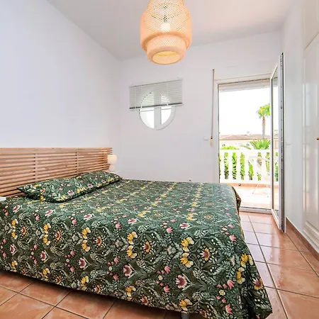 Rosada By Interhome カルプ